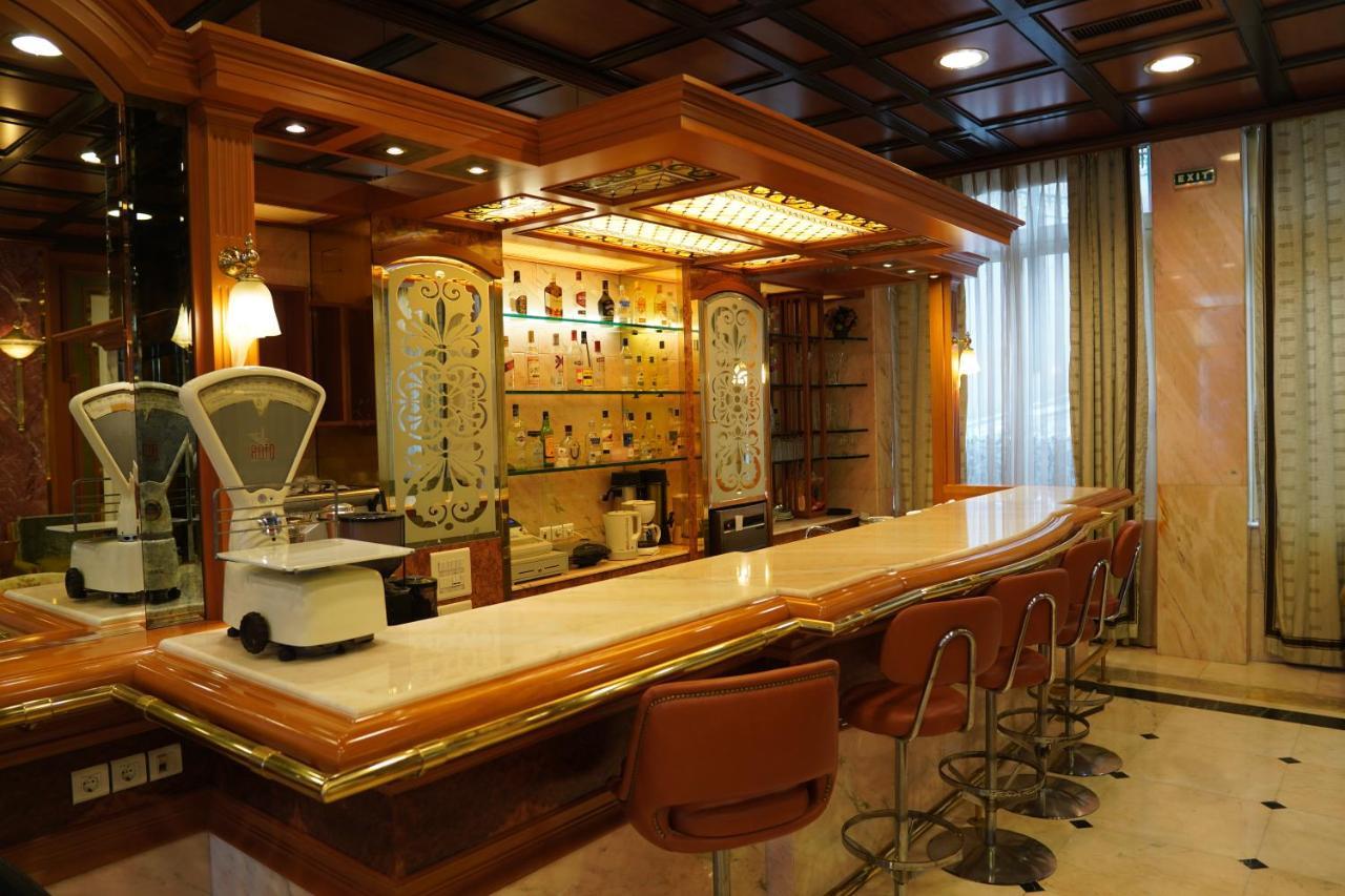 Balasca Hotel Athens Exterior photo