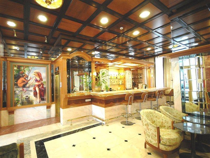Balasca Hotel Athens Exterior photo