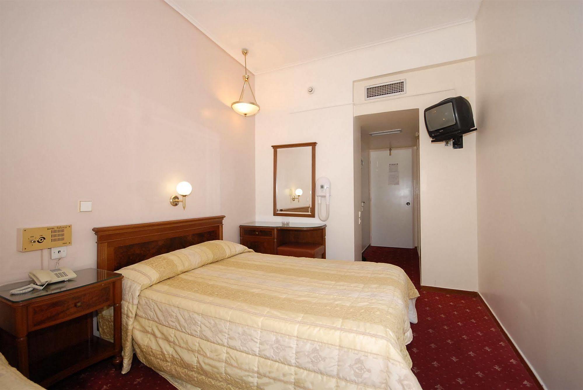 Balasca Hotel Athens Exterior photo